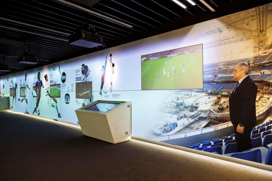 Madrid: Guided Tour of Bernabéu Stadium - Families, rival fans, and casual football fans