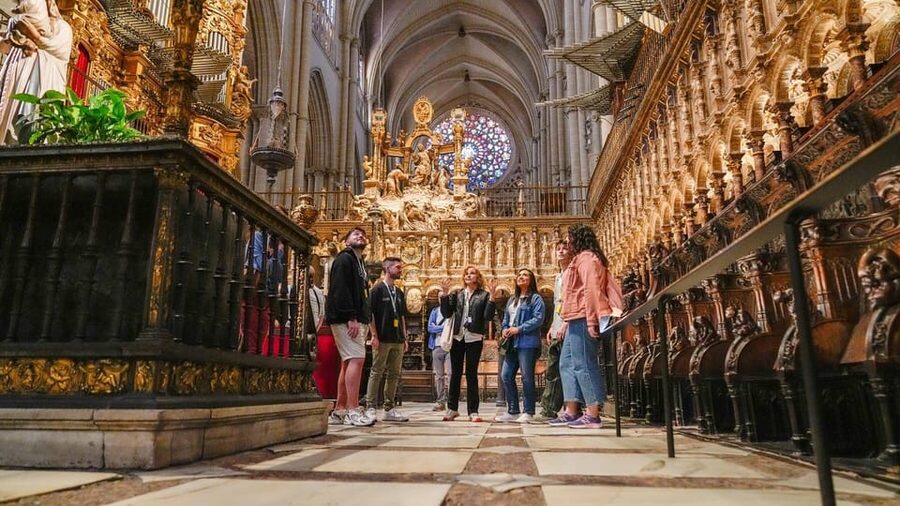 Madrid: Guided Tour of Toledo with Cathedral Visit - Guide quality and language balance