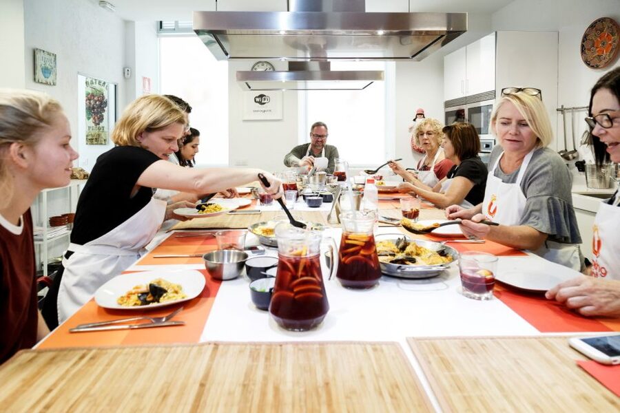 Madrid: Half-Day Spanish Cooking Class - Chefs Who Keep the Class Moving