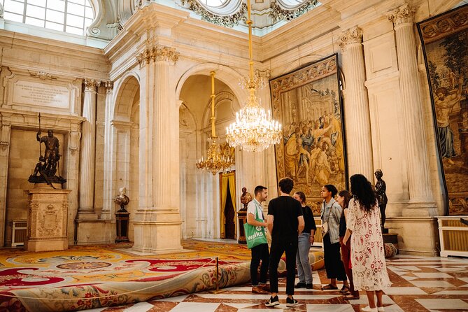 Madrid in a Day Tour:Royal Palace, Historic Center & Prado Museum - The guides make the difference