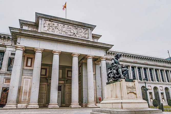 Madrid Old City Guided Exclusive Guided Walking Tour - La Latina, Plaza de la Paja, and Madrid’s neighborhood life
