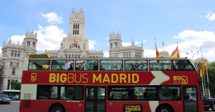 Madrid: Open-Top Big Bus Sightseeing Tour with Live Guide - Retiro Park and the Royal Botanic Gardens