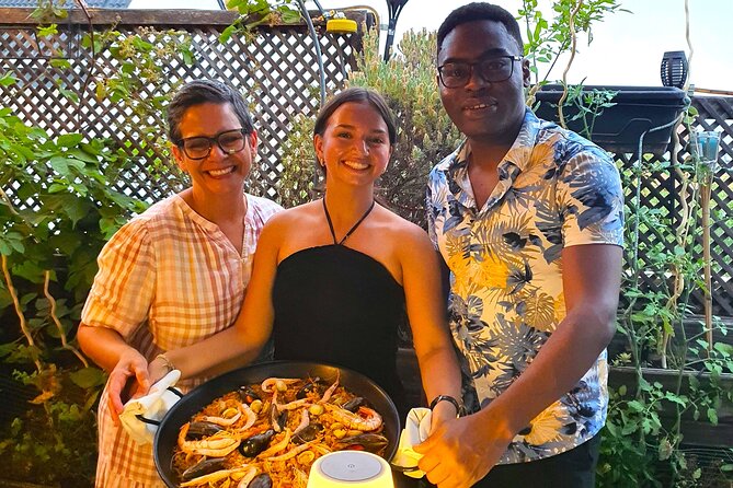 Madrid: Paella & Sangria Classes- Seafood, Chicken & Vegan option - What the $87.41 price gets you