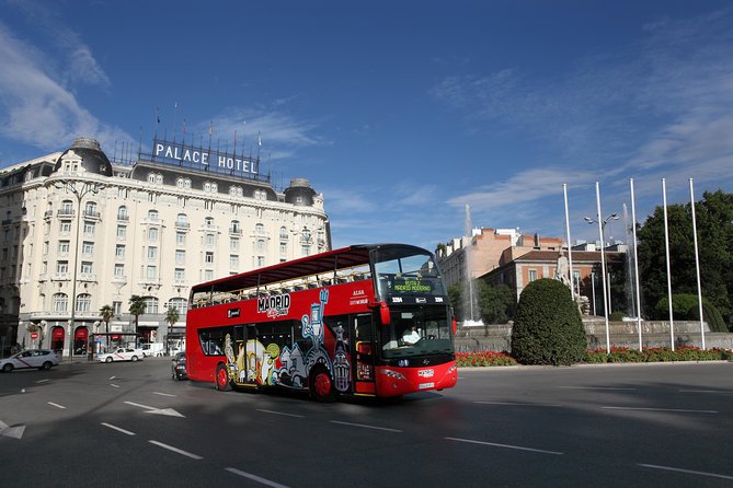 Madrid Panoramic City Bus Tour - Route 2: Salamanca, Castellana, and the Bernabéu