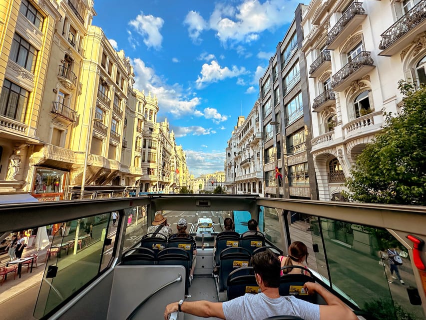 Madrid: Panoramic Open-Top Bus Day or Night Tour with Guide - Key points at a glance