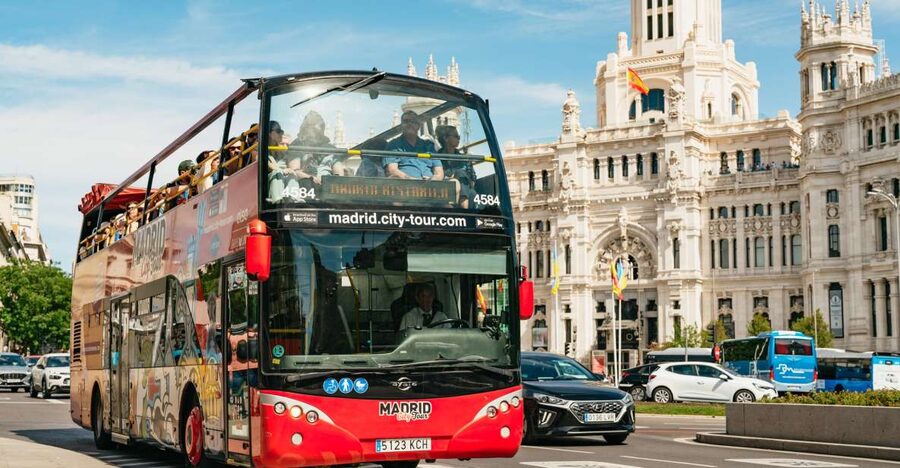 Madrid: Panoramic Route City Tour - What this Madrid bus tour is really good at