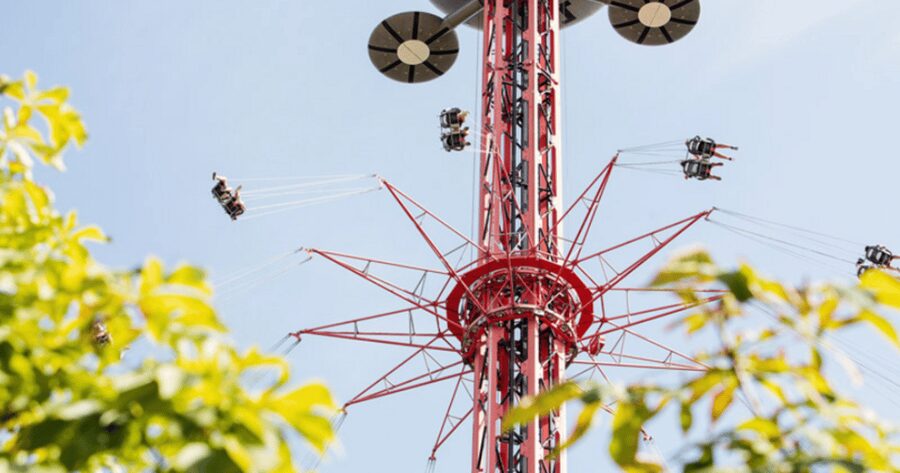 Madrid: Parque de Atracciones de Madrid Entry Ticket - Maquinismo is the place for serious thrills