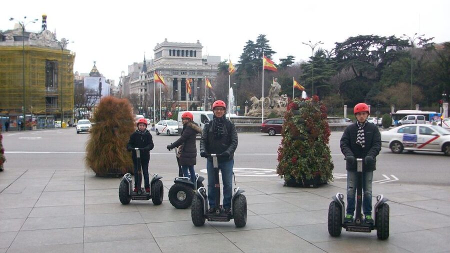 Madrid Private Segway tour. Retiro Park - Centro Historico - Riding into Retiro Park