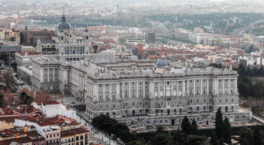 Madrid: Royal Palace Entry Ticket and Small Group Tour - Grand Staircase, Throne Room, and Banquet Hall