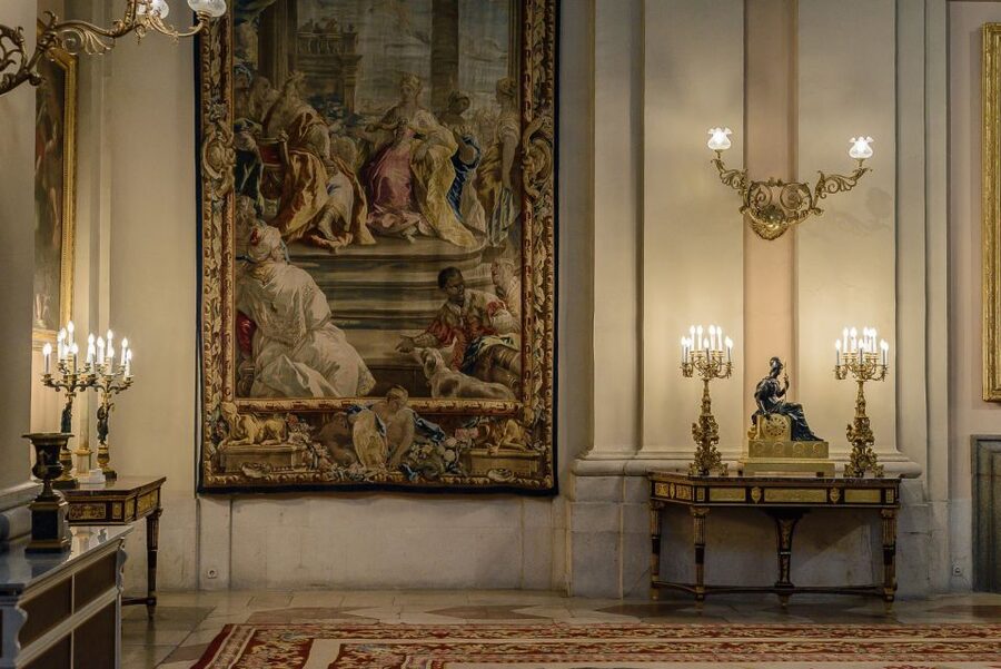Madrid: Royal Palace Expert Guided Tour with Skip-the-Line - Is $40 a Fair Price?
