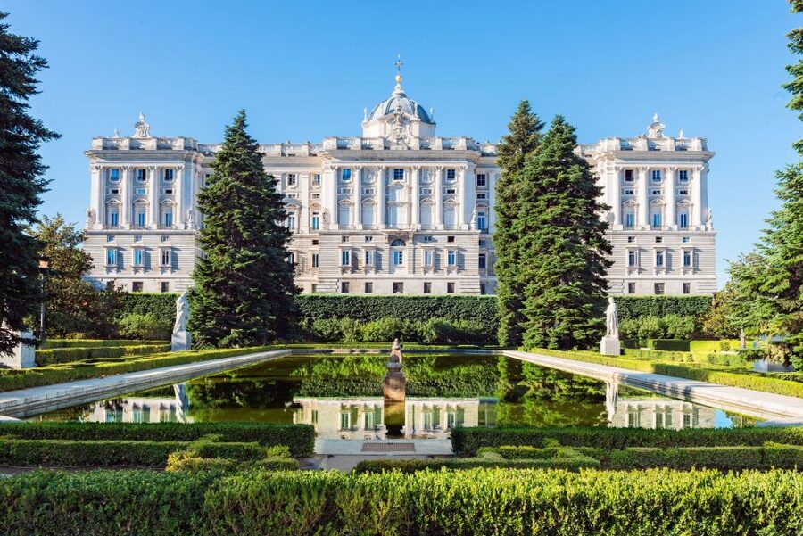 Madrid: Royal Palace Guided Tour with Entry Ticket - Key points at a glance