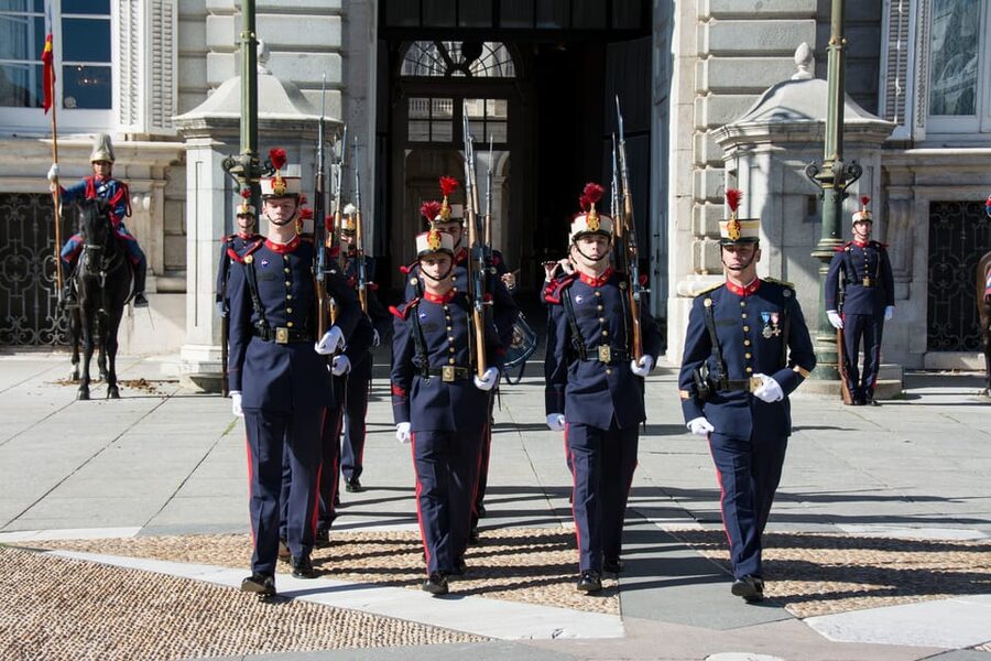 Madrid: Royal Palace Guided Tour with Skip-the-Line Entry - Is $41 a fair price?