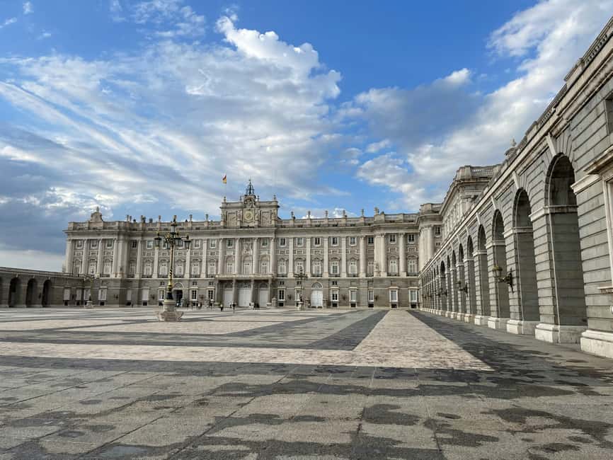 Madrid: Royal Palace Skip-the-Line Entry with Audio Guide - Starting at Plaza de España 9