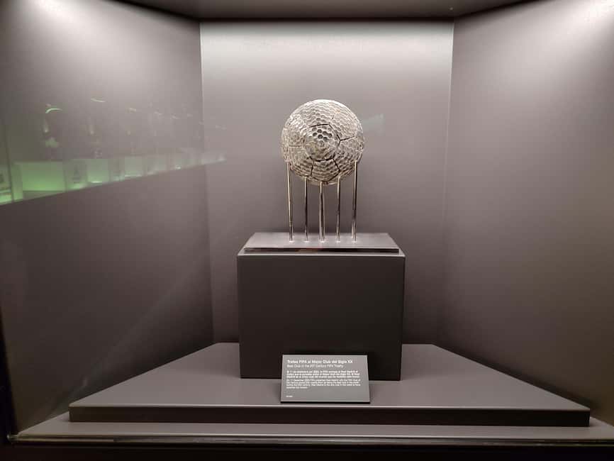 Madrid: Santiago Bernabéu Stadium Guided Tour - VIP areas and the limits caused by refurbishment