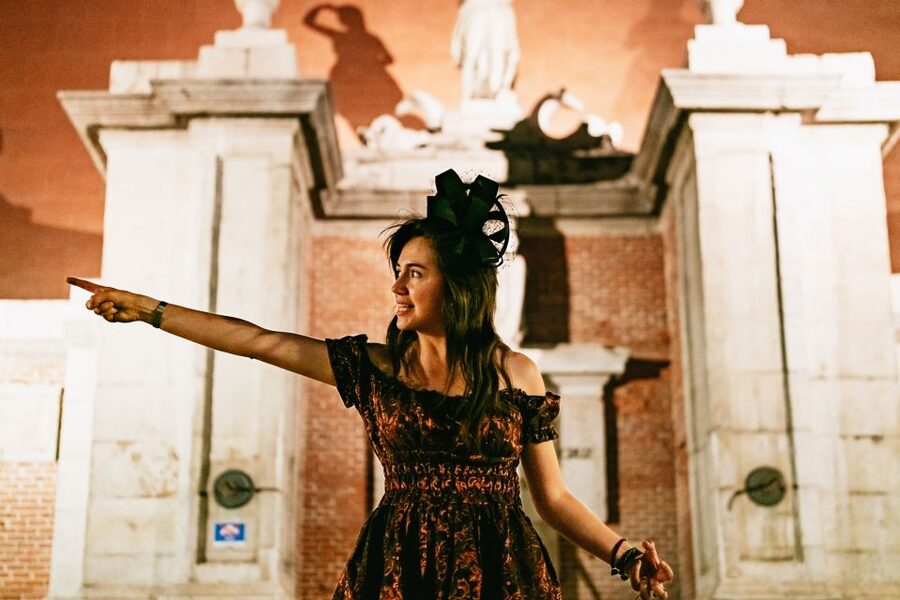 Madrid: Spanish Inquisition and Legends Evening Walking Tour - The guide can make or break the evening