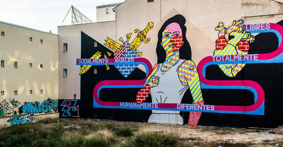 Madrid: Street Art Tour with Local Graffiti Hunter - Strolling through Lavapiés and Embajadores