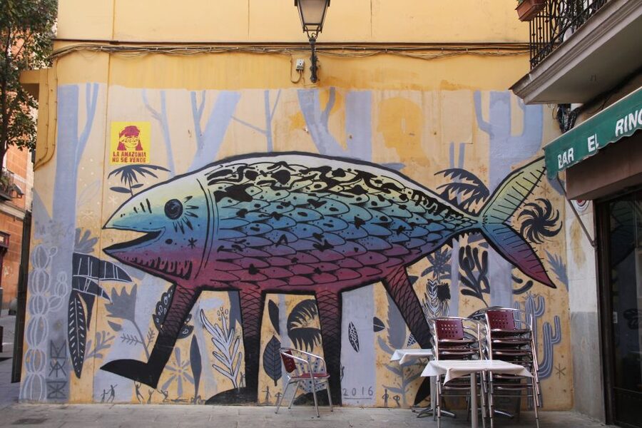 Madrid: Street Art Tour with Local Graffiti Hunter - La Tabacalera and its community role