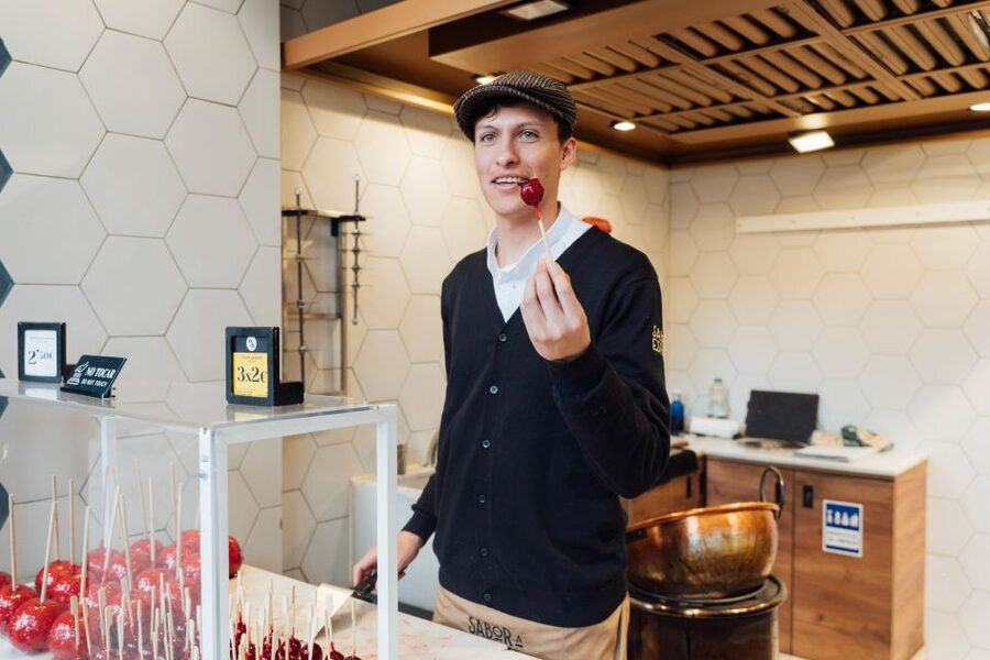 Madrid: Tapas Food Tour with Drinks and Food - Is $83 a fair price?