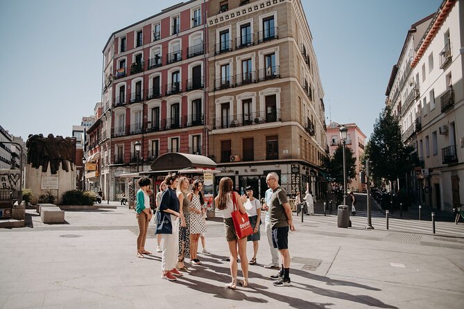 Madrid Tapas & Paella Cooking Experience with Local Market Visit - How hands-on is this Madrid class?
