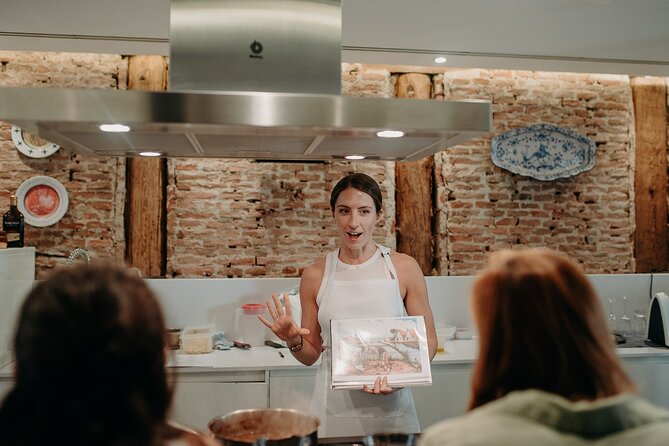 Madrid Tapas & Paella Cooking Experience with Local Market Visit - The guides make a real difference