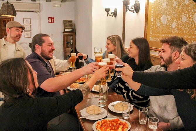 Madrid Tapas, Wine and History Tour - What the small group size changes