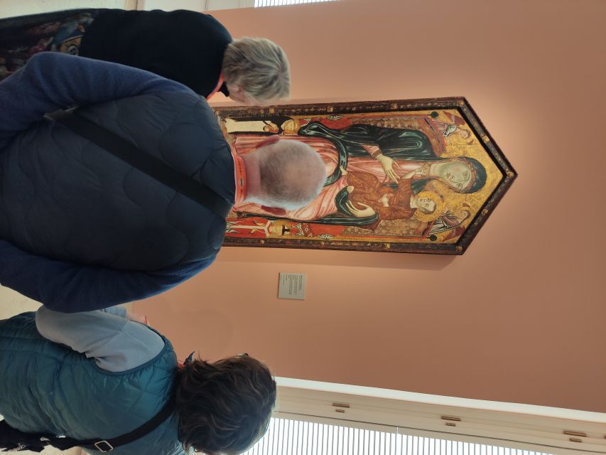 Madrid: Thyssen Museum Guided Tour with Skip-the-Line Entry - Guides who add personality to the paintings