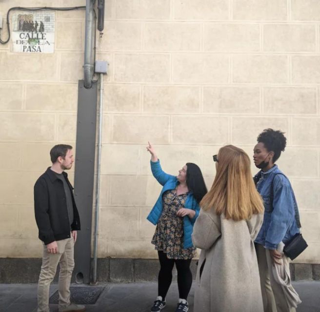 Madrid: Welcome to Madrid Guided Walking Tour - The viewpoint and photo opportunities