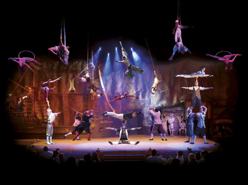 Magaluf: Pirates Adventure Dinner Show Ticket - Acrobatics, swords, fire, and action overhead