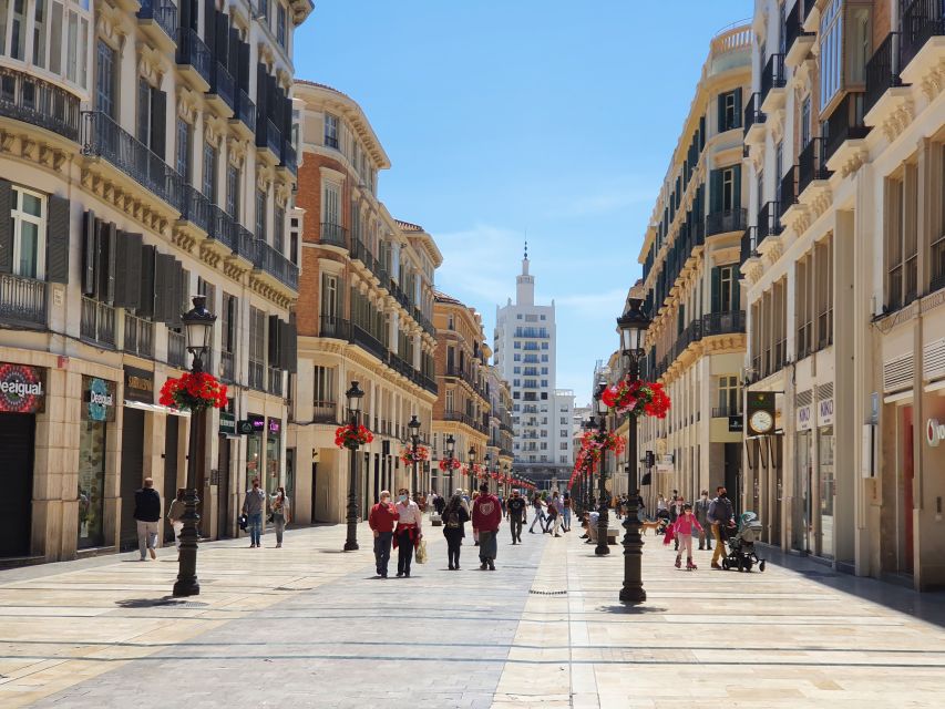 Málaga: Cathedral, Alcazaba, Roman Theater Walking Tour - Who will enjoy this Málaga walk