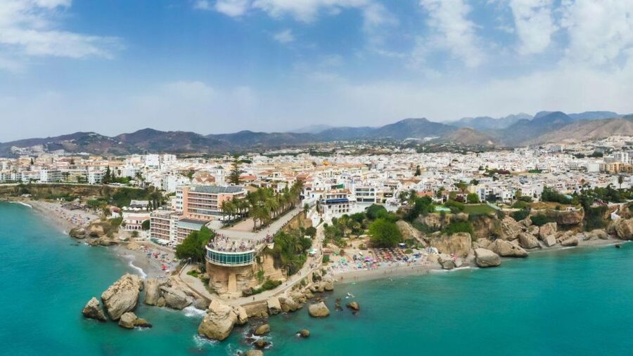 Malaga: Frigiliana & Nerja Tour with Local Product Tastings - Who should book this experience?