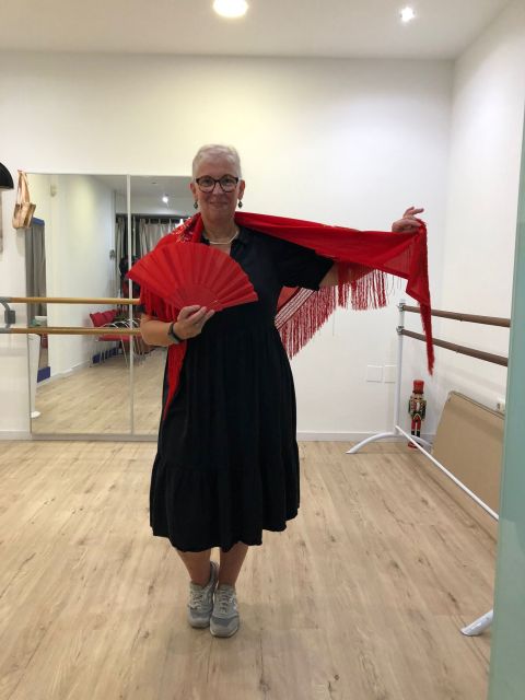 Málaga: Learn to dance flamenco rumba in 45 minutes - What the class teaches you about flamenco