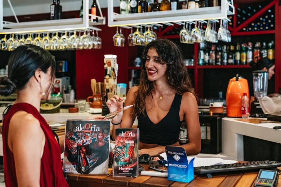 Málaga: Live Flamenco Show at Flamenco Alegría - Why Flamenco Alegría Works for a First Show