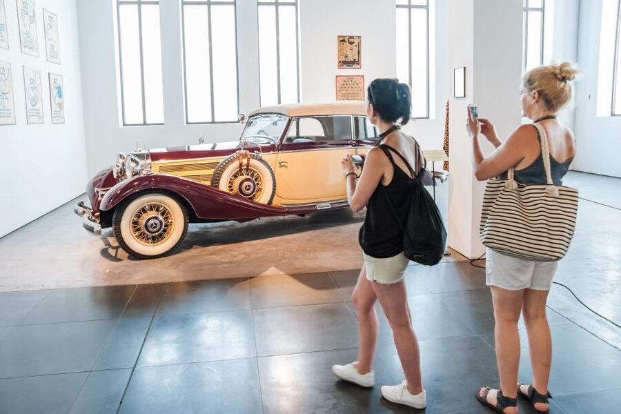 Málaga: Museo del Automóvil y la Moda Ticket - Sunday’s Running the Engines activity