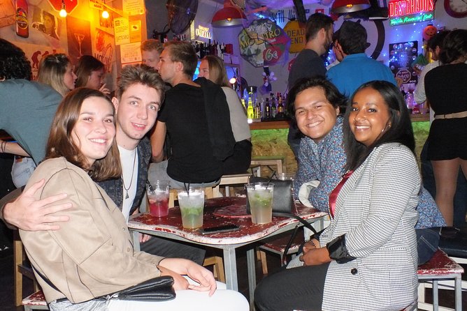 Malaga Nightlife Pub Crawl Tour with Drinks and Clubs Entry - The guides can make or break the evening