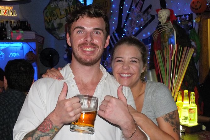Malaga Nightlife Pub Crawl Tour with Drinks and Clubs Entry - The first bars: social energy over sightseeing