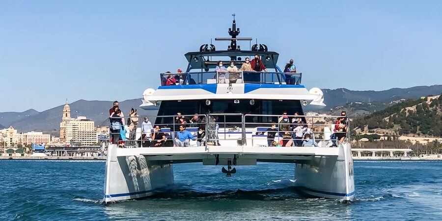 Málaga: Scenic Catamaran Cruise - The one-hour route along Málaga Bay