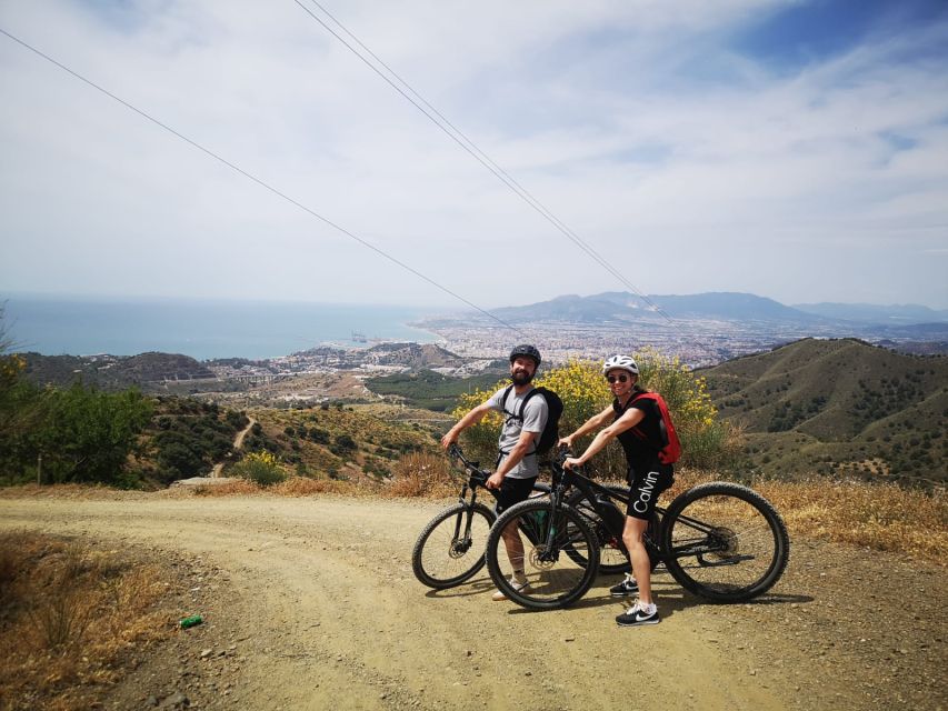 Málaga: Scenic Easy 3-Hour E-Bike Tour in Montes de Málaga - Bike quality and guide support