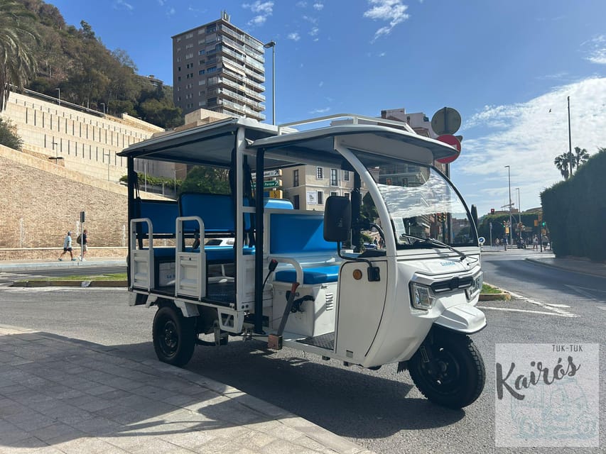Malaga: Tuk tuk tour - Starting at Paseo de la Farola