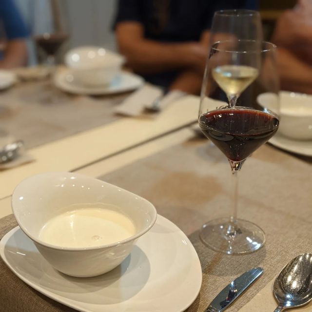 Málaga: Wine & Tapas Tour - Starting on Calle Marqués de Larios