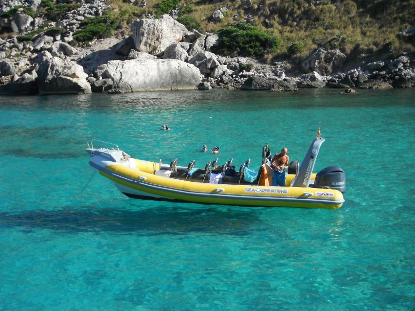 Mallorca : Blue Cave Boat Tour with Snorkeling - Swimming and snorkeling in clear coves