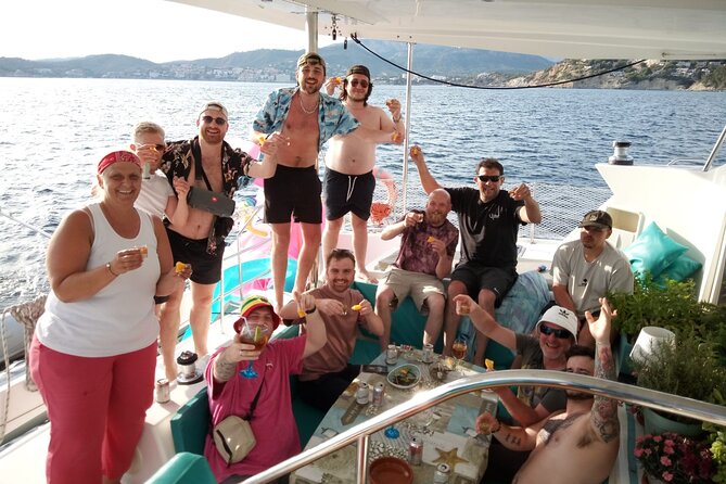 Mallorca Catamaran Small Group Cruise with Tapas 4-hours - The swim stop is the active part of the day