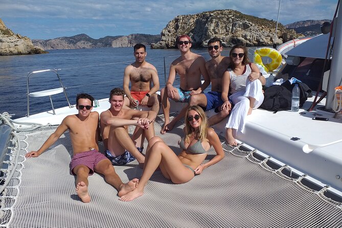 Mallorca Catamaran Small Group Cruise with Tapas 4-hours - What the crew adds to the experience