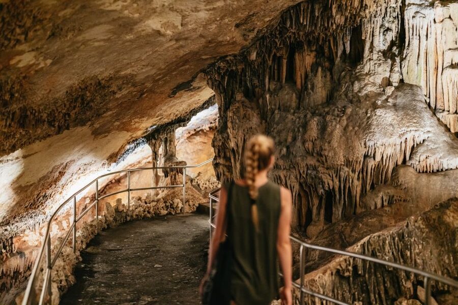 Mallorca: Caves of Drach Day Trip & Optional Caves of Hams - Free time in Porto Cristo