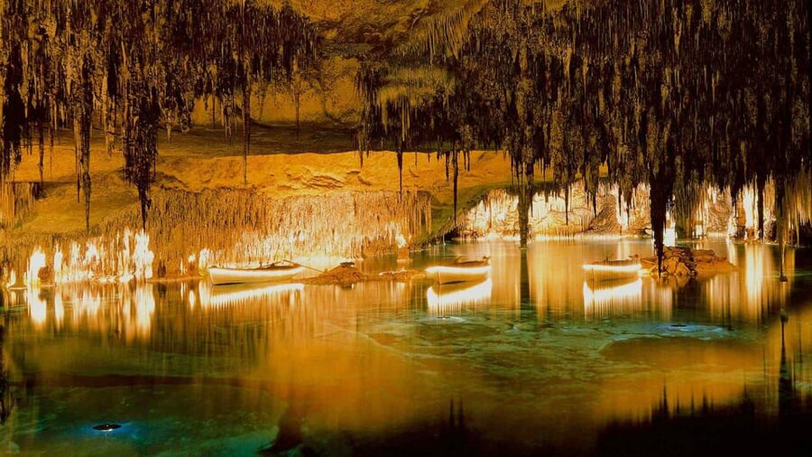 Mallorca: Drach and Hams Caves, and Porto Cristo Day Tour - Hams Caves and their intimate underground mood