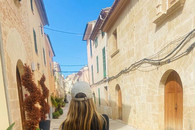Mallorca Full-Day VIP Tour: Valldemossa, Deià & Sóller Experience - Valldemossa: cobbled lanes and Chopin connections