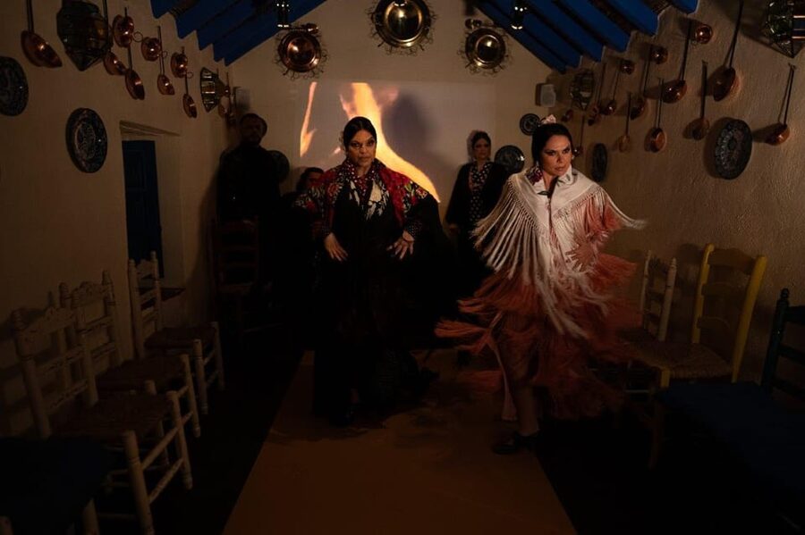 Marbella: Flamenco Show with a Drink - Why the improvised format matters