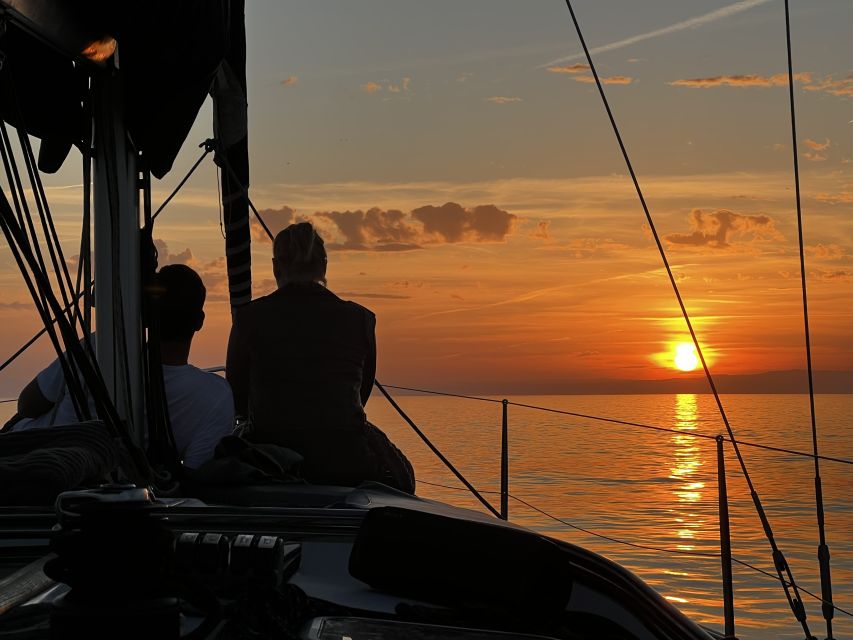 Marbella: Sunset Sailing Trip with Drinks and Snacks - A sunset routine built around simple comforts