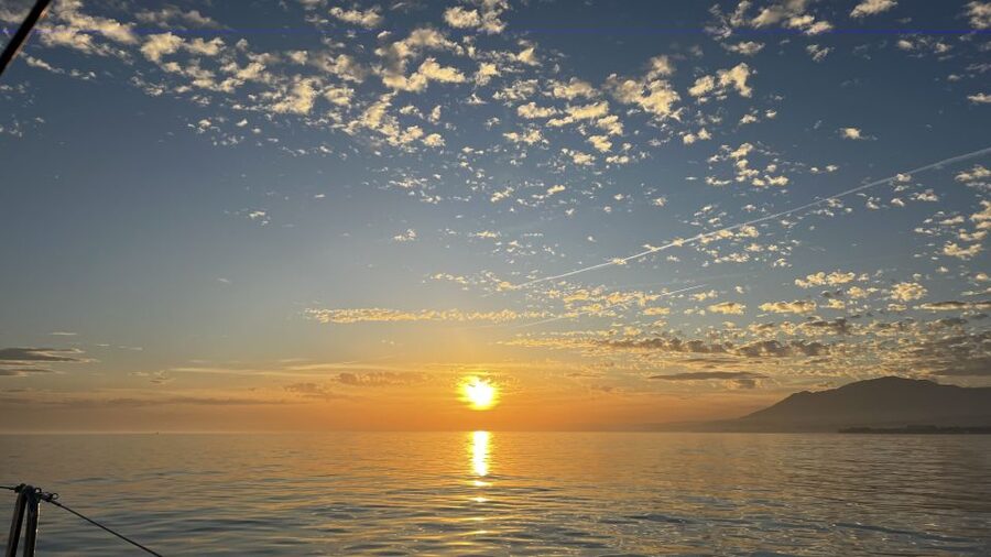 Marbella: Sunset Sailing Trip with Drinks and Snacks - Why the shared cruise can be more fun