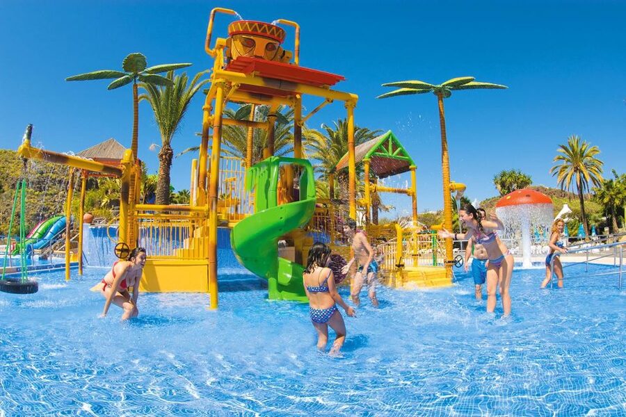 Maspalomas: Aqualand Maspalomas Water Park Entry Ticket - Sea lions and the extra activity