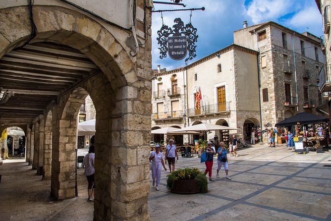 Medieval Three Villages Small Group Day Trip from Barcelona - Who will enjoy this day trip most?